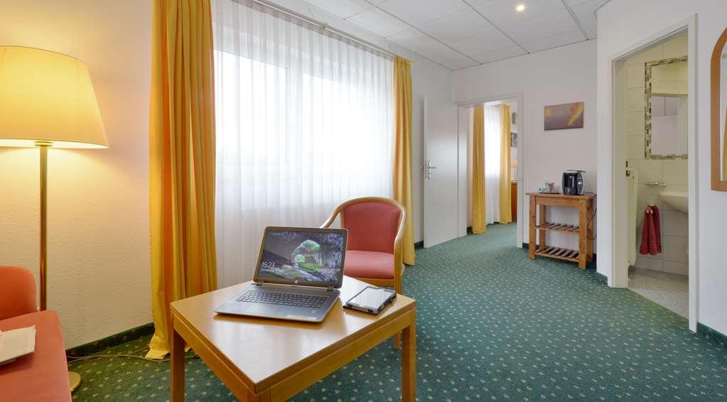 Hotel Engelhorn Leimen  Rom bilde