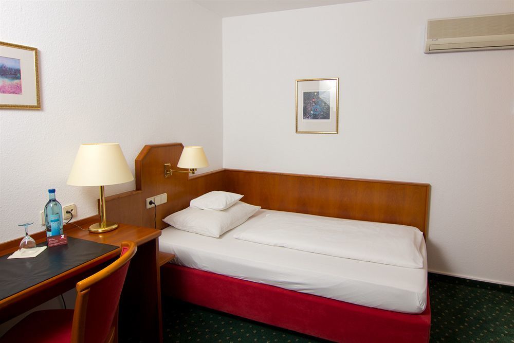 Hotel Engelhorn Leimen  Eksteriør bilde